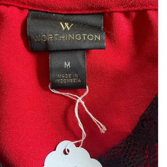 WORTHINGTON, SIZE M, RED CAP SLEEVE TOP WITH BLACK LACE - Picture 4 of 4